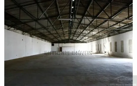Galpão / Depósito / Armazém para venda ou aluguel, 4800m² no Vila Jundiaí, Mogi das Cruzes