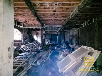 Prédio Inteiro para venda ou aluguel, 615m² no Piratininga, Niterói