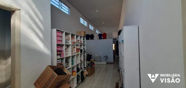 Loja / Salão / Ponto Comercial à venda, 100m² no Nossa Senhora da Abadia, Uberaba