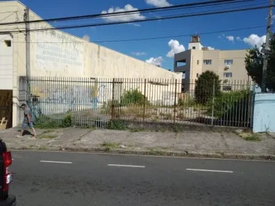 Terreno / Lote / Condomínio para alugar, 480m² no Cabral, Curitiba