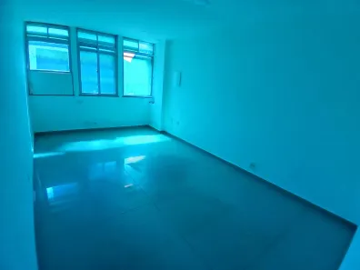 Conjunto Comercial / Sala para alugar, 28m² no Centro, Duque de Caxias