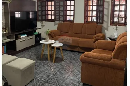 Sobrado com 6 Quartos à venda, 120m² no Núcleo Bandeirante, Brasília