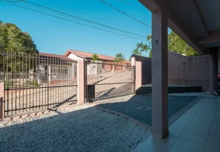 Casa com 3 Quartos à venda, 400m² no Água Verde, Blumenau