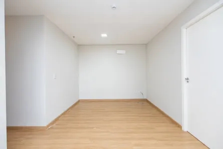 Conjunto Comercial / Sala para alugar, 45m² no Boa Vista, Curitiba