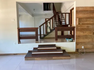 Casa de Condomínio com 4 Quartos à venda, 385m² no Itaipu, Niterói