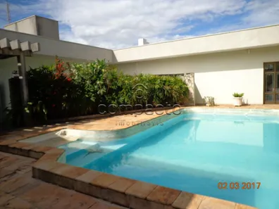 Casa com 5 Quartos para alugar, 730m² no Vila São José, São José do Rio Preto