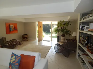 Casa Comercial com 5 Quartos para alugar, 467m² no Quitandinha, Petrópolis