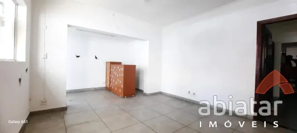 Casa Comercial com 1 Quarto para venda ou aluguel, 185m² no Jardim Maria Rosa, Taboão da Serra