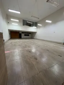 Galpão / Depósito / Armazém com 4 Quartos para venda ou aluguel, 242m² no Centro, Santo André