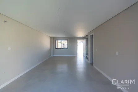 Sobrado com 3 Quartos à venda, 152m² no Bom Jesus, Campo Largo