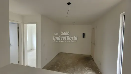 Apartamento com 2 Quartos à venda, 40m² no Jardim Itaqui, Campo Largo