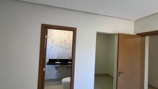 Sobrado com 3 Quartos à venda, 205m² no Jardins Porto, Senador Canedo