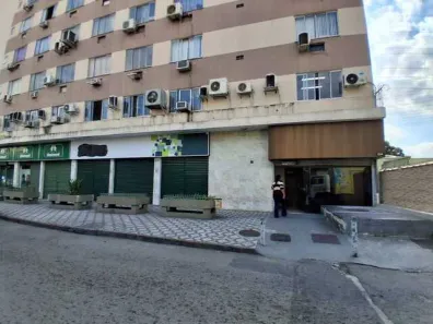 Loja / Salão / Ponto Comercial à venda, 30m² no Centro, Nova Iguaçu