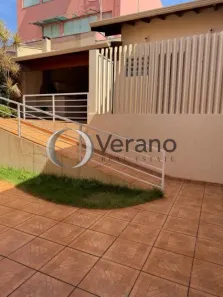 Casa com 4 Quartos à venda, 350m² no Centro, Bebedouro