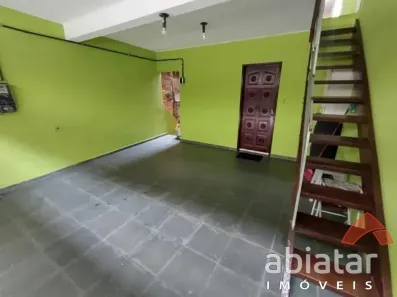 Sobrado com 4 Quartos à venda, 220m² no Jardim Comunitário, Taboão da Serra