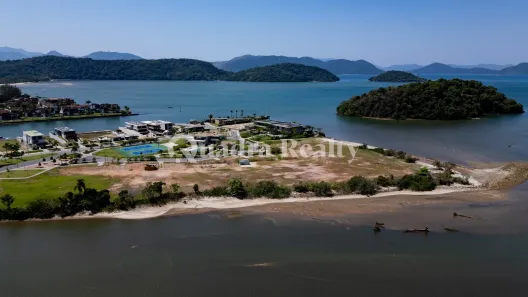Terreno / Lote / Condomínio à venda, 688m² no Bracuí (Cunhambebe), Angra dos Reis