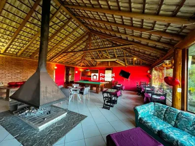 Fazenda / Sítio / Chácara com 17 Quartos à venda, 900m² no , Nova Friburgo