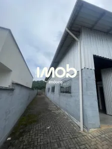 Galpão / Depósito / Armazém à venda, 200m² no Barra do Rio Cerro, Jaraguá do Sul