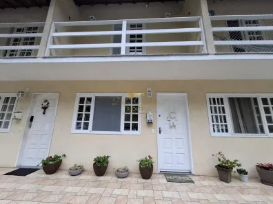 Casa de Condomínio com 2 Quartos à venda, 78m² no Várzea, Teresópolis