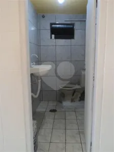 Casa de Vila para alugar, 40m² no Padroeira, Osasco