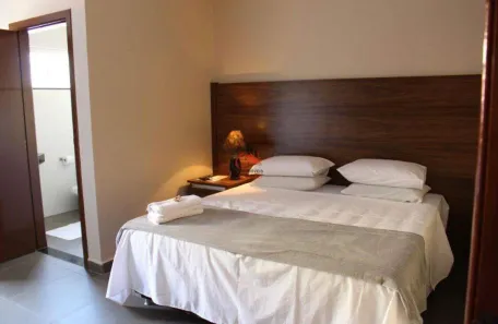 Flat com 5 Quartos à venda, 584m² no Mercês, Uberaba