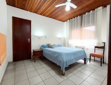 Casa com 5 Quartos para venda ou aluguel, 280m² no Riviera, Bertioga