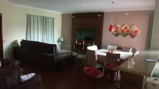 Fazenda / Sítio / Chácara com 3 Quartos à venda, 1219m² no Monterrey, Louveira