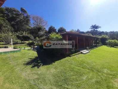 Fazenda / Sítio / Chácara com 5 Quartos à venda, 3800m² no , Mairinque