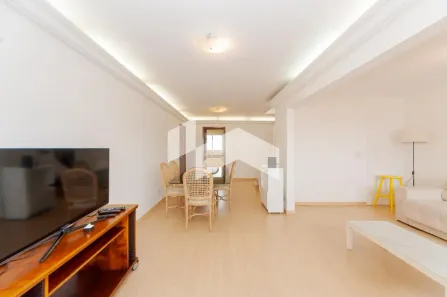 Apartamento com 3 Quartos para alugar, 160m² no Bigorrilho, Curitiba