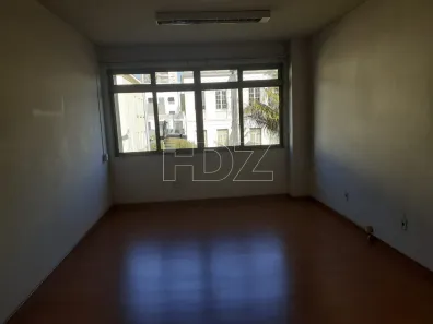 Loja / Salão / Ponto Comercial à venda, 87m² no Centro, Araraquara