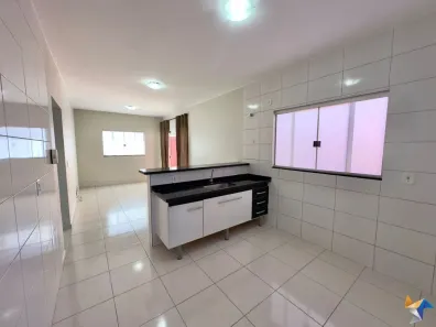 Casa de Condomínio com 2 Quartos para alugar, 70m² no Região dos Lagos, Brasília