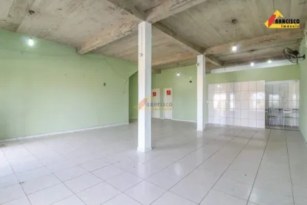 Loja / Salão / Ponto Comercial à venda, 240m² no Residencial Lagoa dos Mandarins, Divinópolis