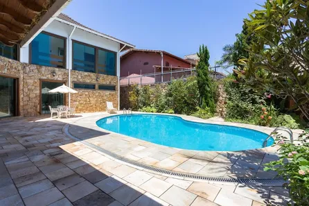 Hotel / Motel / Pousada com 6 Quartos à venda, 963m² no Enseada, Guarujá