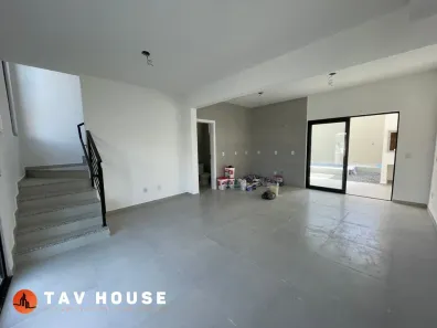 Sobrado com 3 Quartos à venda, 108m² no Itacolomi, Balneário Piçarras