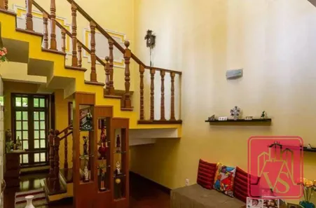Sobrado com 3 Quartos para venda ou aluguel, 300m² no Rudge Ramos, São Bernardo do Campo