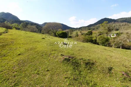 Fazenda / Sítio / Chácara à venda, 15000m² no Pé de Plátano, Santa Maria
