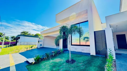 Casa de Condomínio com 3 Quartos à venda, 178m² no Jardins Capri, Senador Canedo