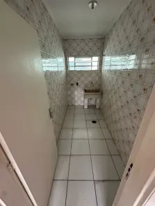 Conjunto Comercial / Sala para alugar, 42m² no Vila Monte Belo, Itaquaquecetuba