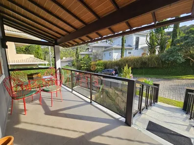 Casa de Condomínio com 4 Quartos à venda, 288m² no Posse, Teresópolis