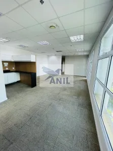 Conjunto Comercial / Sala para alugar, 157m² no Vila São Francisco (Zona Sul), São Paulo