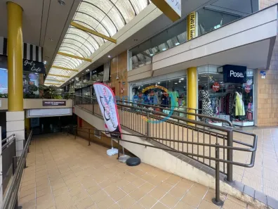 Prédio Inteiro à venda, 1772m² no Centro, Londrina