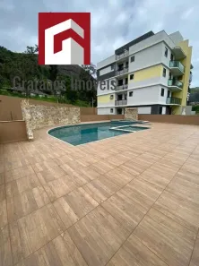 Apartamento com 2 Quartos à venda, 70m² no Samambaia, Petrópolis