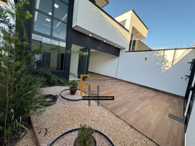 Casa com 3 Quartos à venda, 141m² no Setor Maysa, Trindade