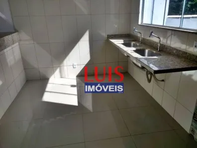 Casa de Condomínio com 3 Quartos para alugar, 108m² no Itaipu, Niterói