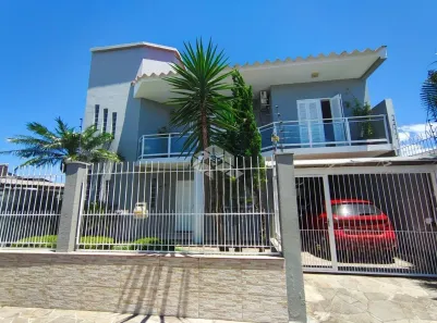 Casa com 4 Quartos à venda, 200m² no Niterói, Canoas