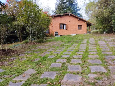 Fazenda / Sítio / Chácara com 4 Quartos à venda, 3670m² no Chácara das Palmeiras, Itapecerica da Serra