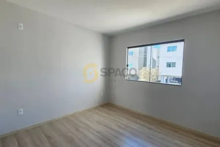 Casa com 2 Quartos para alugar, 77m² no João Pessoa, Jaraguá do Sul