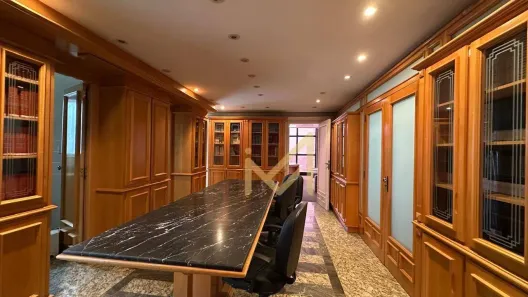 Andar / Laje corporativa à venda, 626m² no Centro, Cascavel