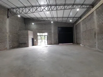 Galpão / Depósito / Armazém para alugar, 749m² no Parque Industrial, Araçatuba