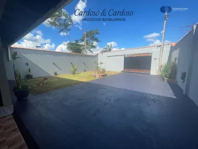 Fazenda / Sítio / Chácara com 3 Quartos à venda, 150m² no , Ibiporã